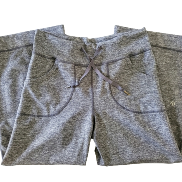 lululemon athletica Pants - Lululemon Wide Leg Crop Yoga Pants  Sz 4